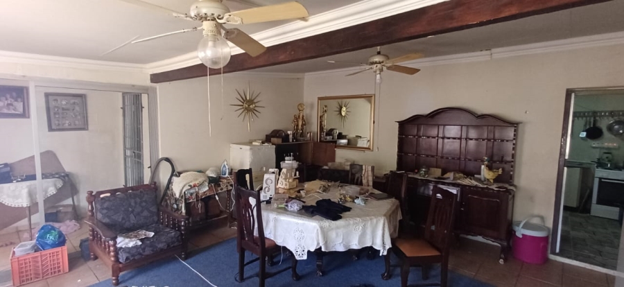 6 Bedroom Property for Sale in Freemanville North West